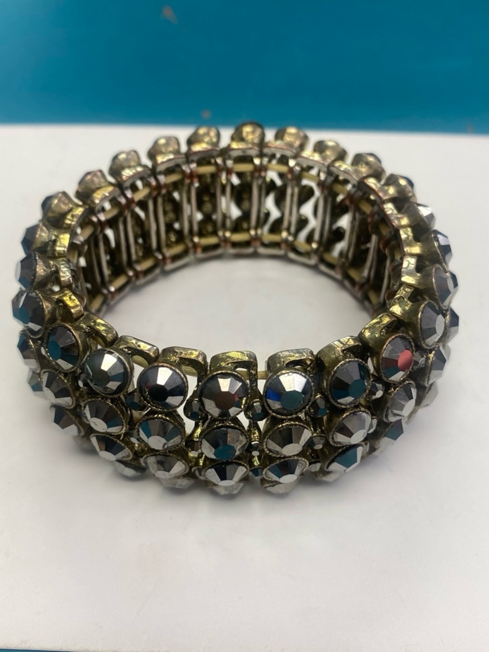 Crystal-Embellished Gunmetal Stretch Bracelet - Picture 3 of 4